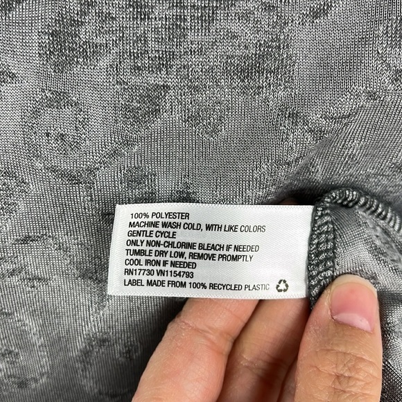 NWT Knox Rose Floral Velvet Open Waterfall Cardigan  Kimono Size S Romantic - Picture 8 of 8